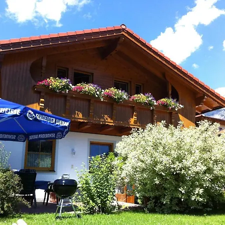 Klingler Apartment *